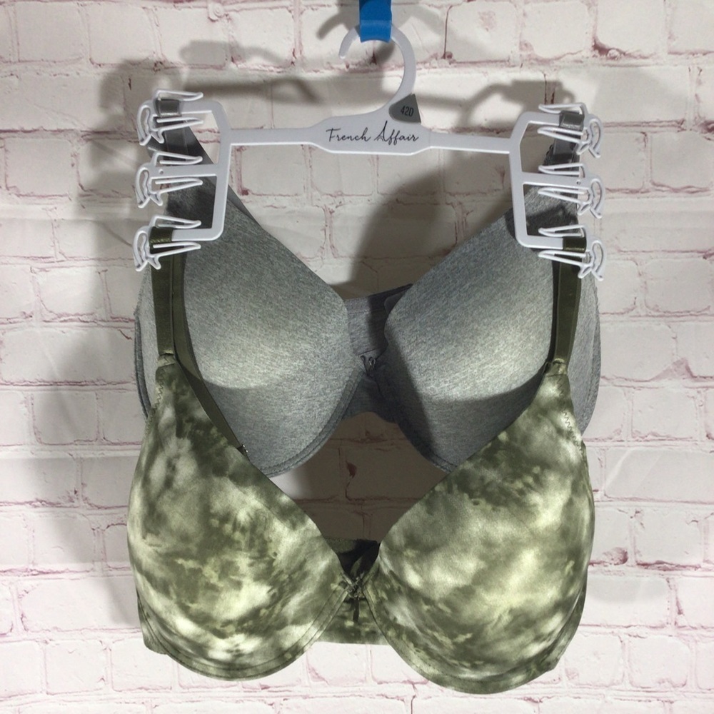 French Affair Gray and Tie Dye Green Bras 2 pack - Size 42D